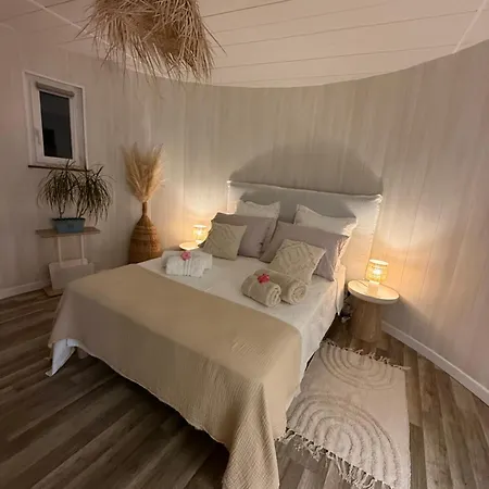 בית הארחה Boheme Chic, Terrasse, Parking Et Clim