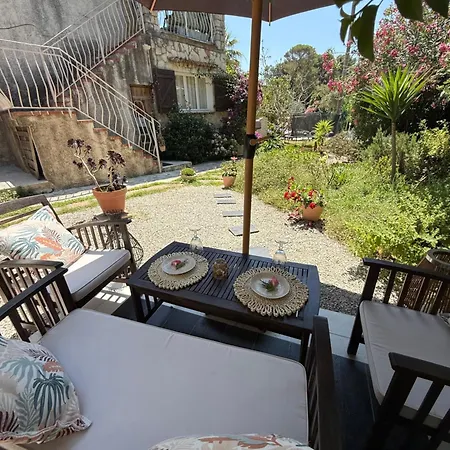 Boheme Chic, Terrasse, Parking Et Clim בית הארחה