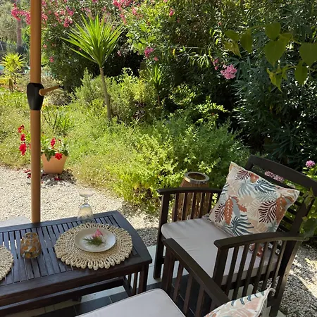 Boheme Chic, Terrasse, Parking Et Clim בית הארחה 3*